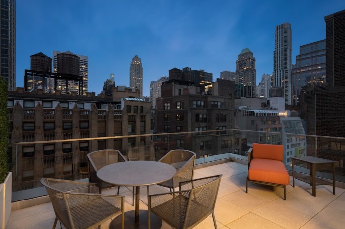 Best Hotel Rooms With Balcony or Private Terrace Near New York, NY ...