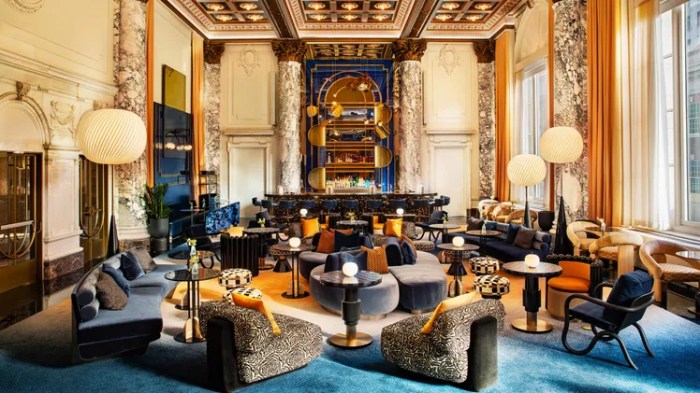 Luxury Hotel Near Times Square New York With Balcony